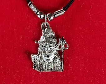 Ciondolo placcato in argento raffigurante il Signore Shiva, ciondolo dettagliato Mahadev, ciondolo religioso indù, regalo fortunato