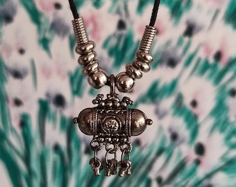 Collana tradizionale indiana, collana vintage indiana placcata in argento, graziosa collana piccola per ragazze e donne, regalo unico per lei