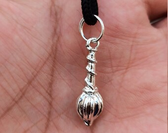 Ciondolo tribale con arma potente di Dio Veer Hanuman, divinità indù fatta a mano, ciondolo unisex con arma di Dio indù, ciondolo Hanuman placcato in argento