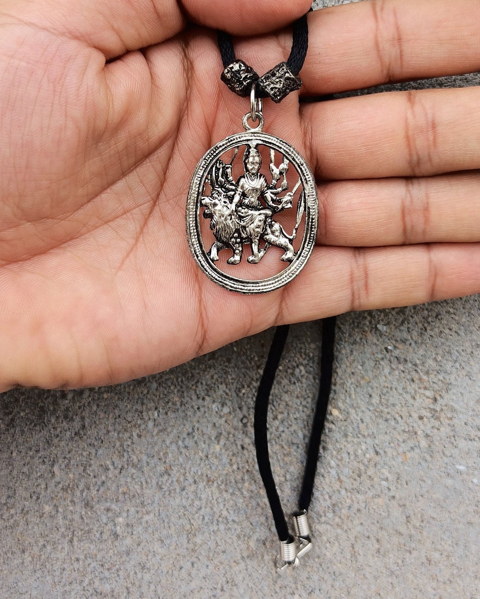 Durga pendant silver Clearance