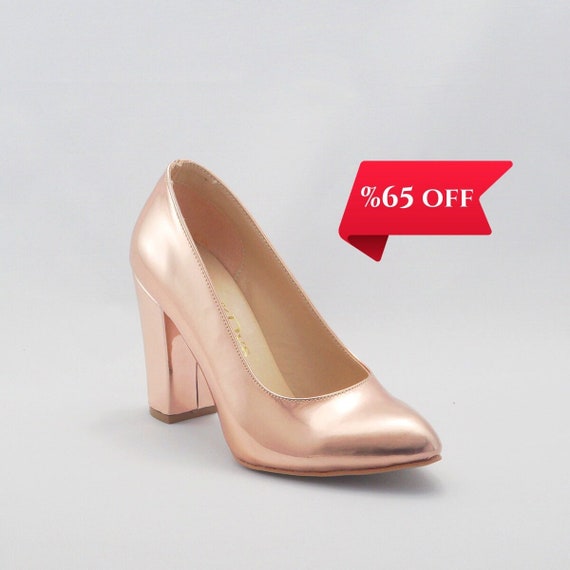 Reflective block deals heels