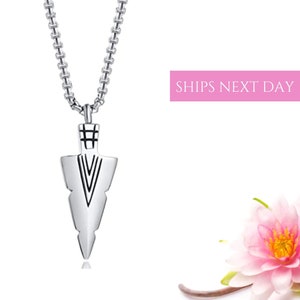 Arrowhead Urn Necklace | Mens Urn Necklace | Cremation Jewelry | Cremation Necklace | Urn Necklace for Human Pet Ashes | Memorial Necklace