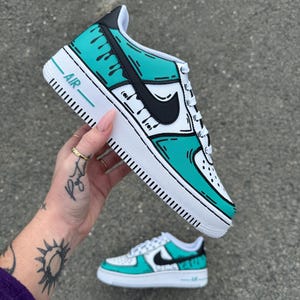 Air force 1 Cartoon Couleur avec gouttes coulantes