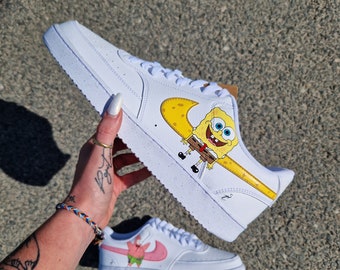 spongebob wearing nike