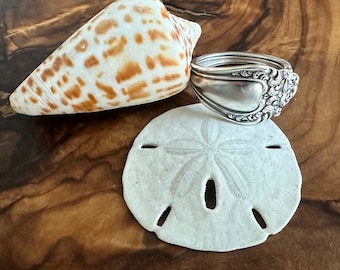 Vintage Handmade Spoon Ring Circa 1900's Boho Retro Oregon Pattern