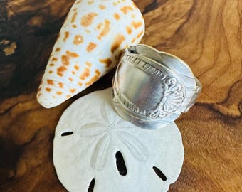 Vintage Handmade Large Wrap Spoon Bowl Ring Circa 1900's Shell Pattern Silver Plate Size 9