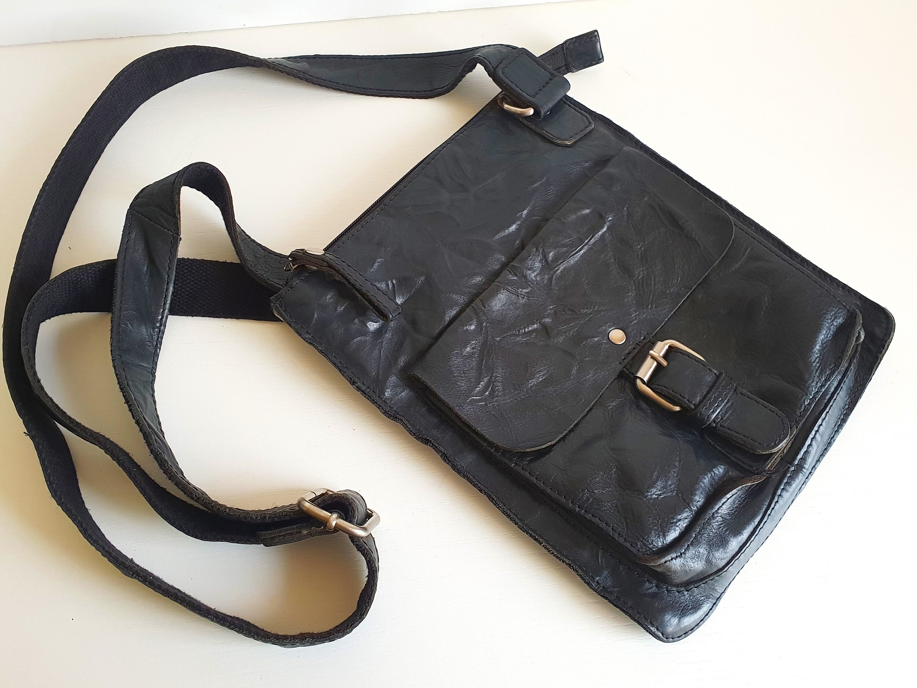 Rowallan messenger bag hotsell