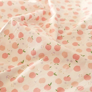 Tela de algodón de 63'' de ancho - Tela infantil de dibujos animados en color melocotón, tela para vestidos, tela para manualidades - Por media yarda