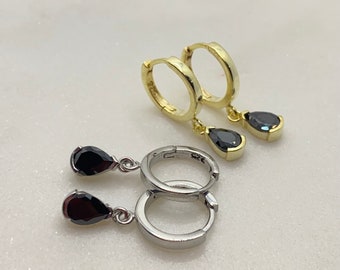FB Jewels 925 Sterling Silver Pair 20.00X06.00 mm Polished Genuine Onyx Earrings FB Jewels 925 Sterling Silver Pair 20.00X06.00 mm Polished Genuine Onyx Earrings