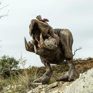 Shrieker - Tremors 1:1 Scale Animatronic Lifesize Statue
