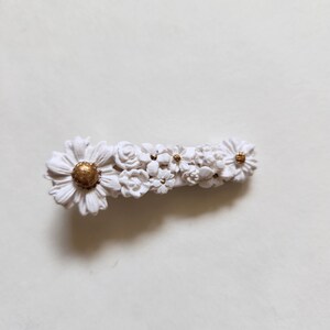Mini white and gold floral hair clip, Woman&#39;s floral hair clip, Girls flower hair clip, 3D floral hair clip