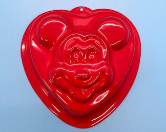 Disney Mickey Mouse 5 inch Cake Pan Mold Non Stick Red Heart Shaped