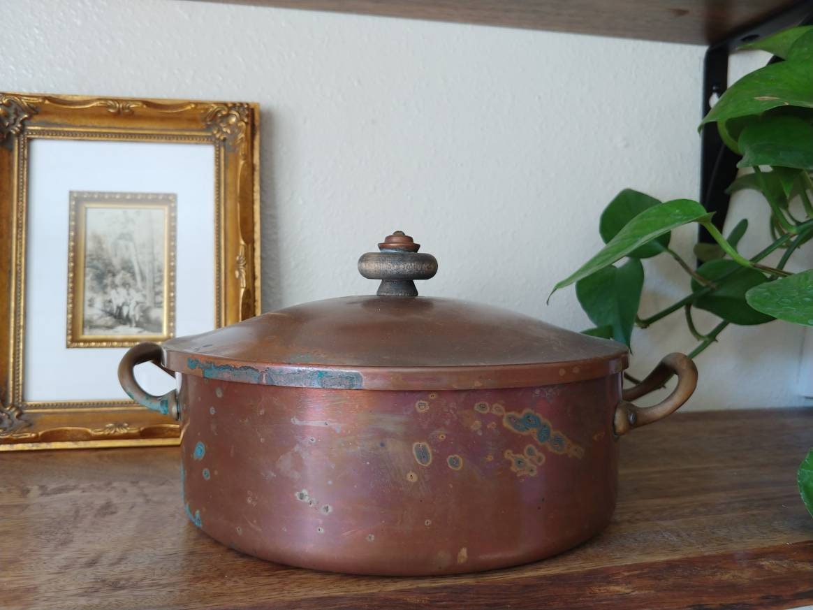 Old copper pot, big copper pot, vintage copper pot, italian copper pot