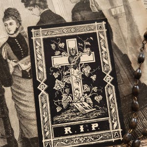 Carte commémorative ancienne - R.I.P. - Sacré-Cœur et vignes