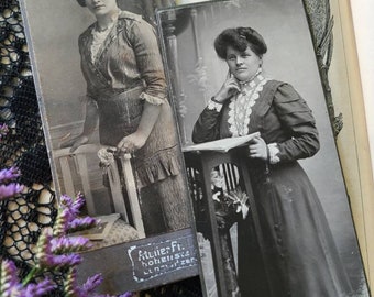 Belles photographies édouardiennes de femmes européennes - Paire