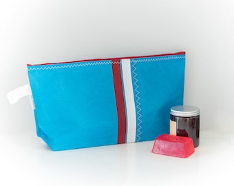 No1 Recycled Sailcloth Cosmetics Pouch (Large)
