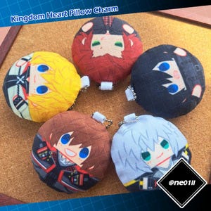 KH Pillow Charm Kingdom Hearts Sora Riku KHIII Destiny Island SeaSaltTrio Roxas Lea Xion Birth by sleep wayfinder Fabric Keychains Keyring