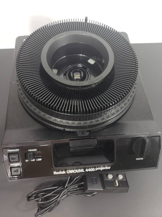 Vintage Kodak Carousel Projector 4400 