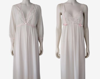 Vintage 1960s White Nylon Lace Empire Waist Peignoir and Nightgown Set Size 36