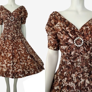 Vintage 1950s Brown Silk V Neck Short Sleeved Fit and Flare Midi Cocktail Dress Size 4