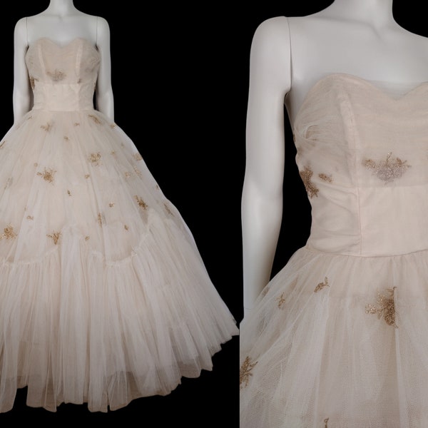 Vintage 1950s Light Tan Floral Embroidered Strapless Tulle Cupcake Prom Dress