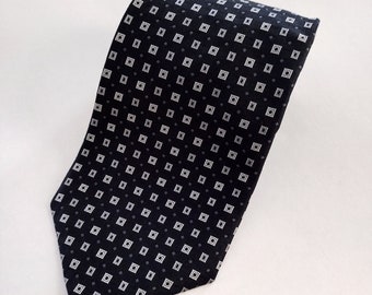Van Heusen Black and White Micro Square Woven Silk Necktie 4 x 57