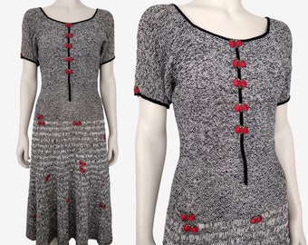 Vintage 1930s Floss Knit Velvet Trim Strawberry Applique Pullover A Line Dress Size 2 / 4