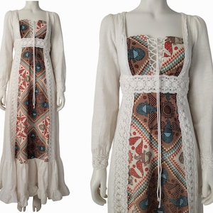 Vintage 1970s Cotton Eagle Print Empire Waist Long Sleeve Renaissance Maxi Dress XS