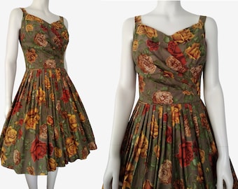 Vintage 1950s Alix Of Miami Pleated Floral Fit and Flare Cotton Dress Size S - Waist 27