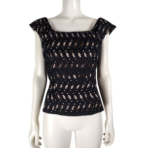 Vintage 1950s Black and Beige Eyelet Lace Sleeveless Fitted Blouse Size L