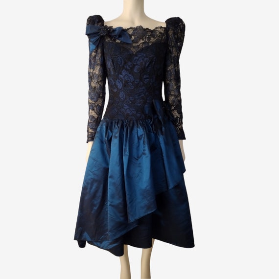 Vintage 1980s Black and Black Taffeta and Lace Drop Waist Fit and Flare  Dress - Etsy