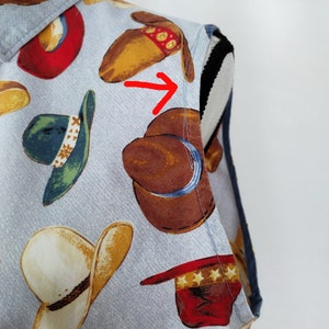 Vintage 1980s Homemade Sleeveless Cowboy Hat Novelty Print Shirt image 8