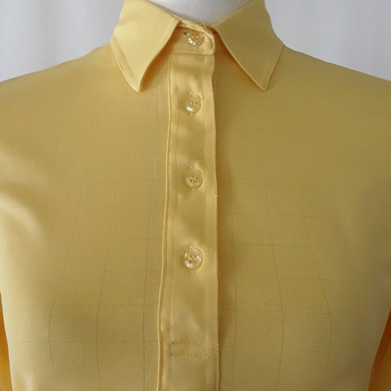 Vintage 1970s Yellow Knit Grid Pattern Collared B… - image 5