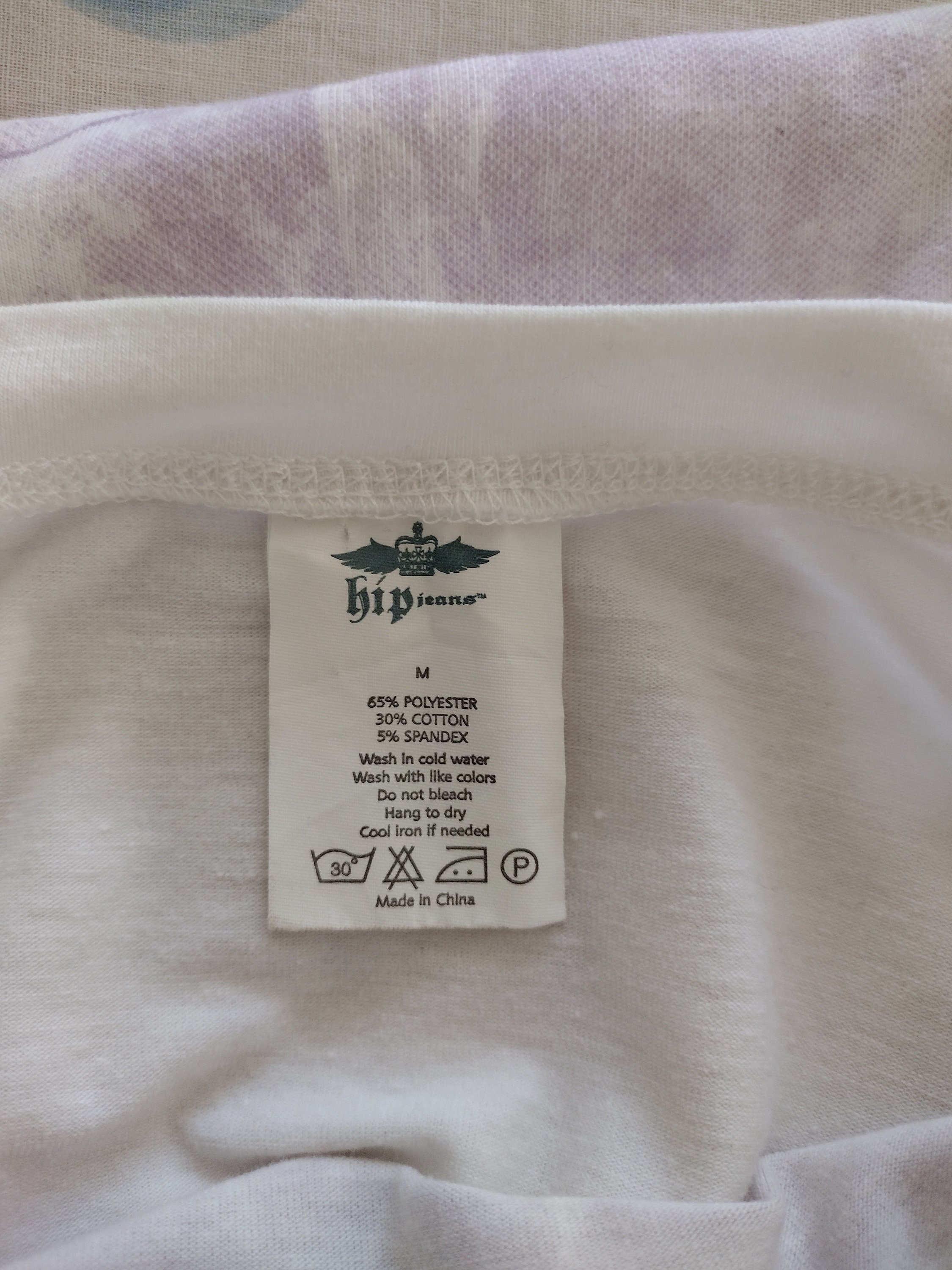 Vintage Y2K Angel Wings Fitted Graphic Tee With Rhinestones