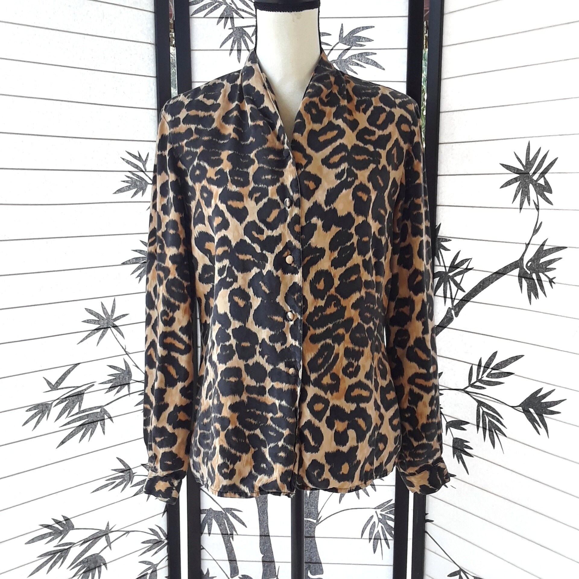 1980s/1990s Vintage 100% Silk Leopard Print Shawl Neck Blouse
