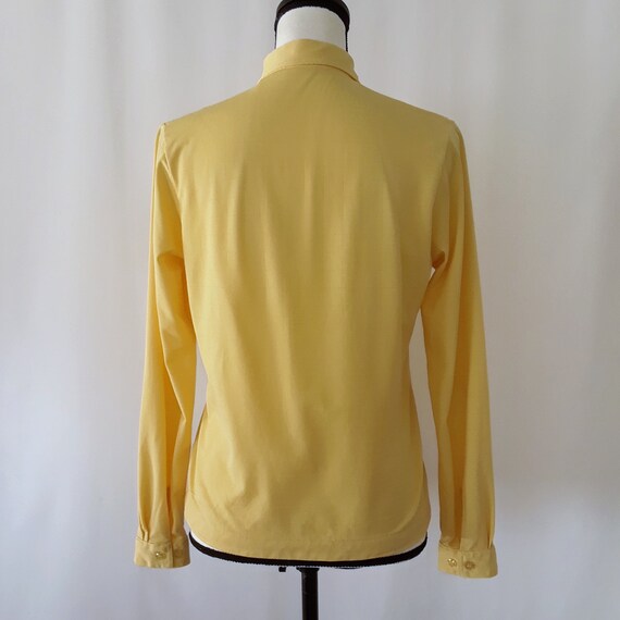 Vintage 1970s Yellow Knit Grid Pattern Collared B… - image 4