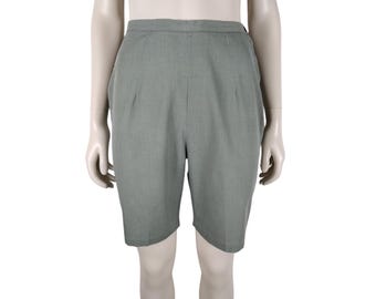 Vintage 1950s Green Cotton Lightweight Side Zip Casual Bermuda Shorts Size XS