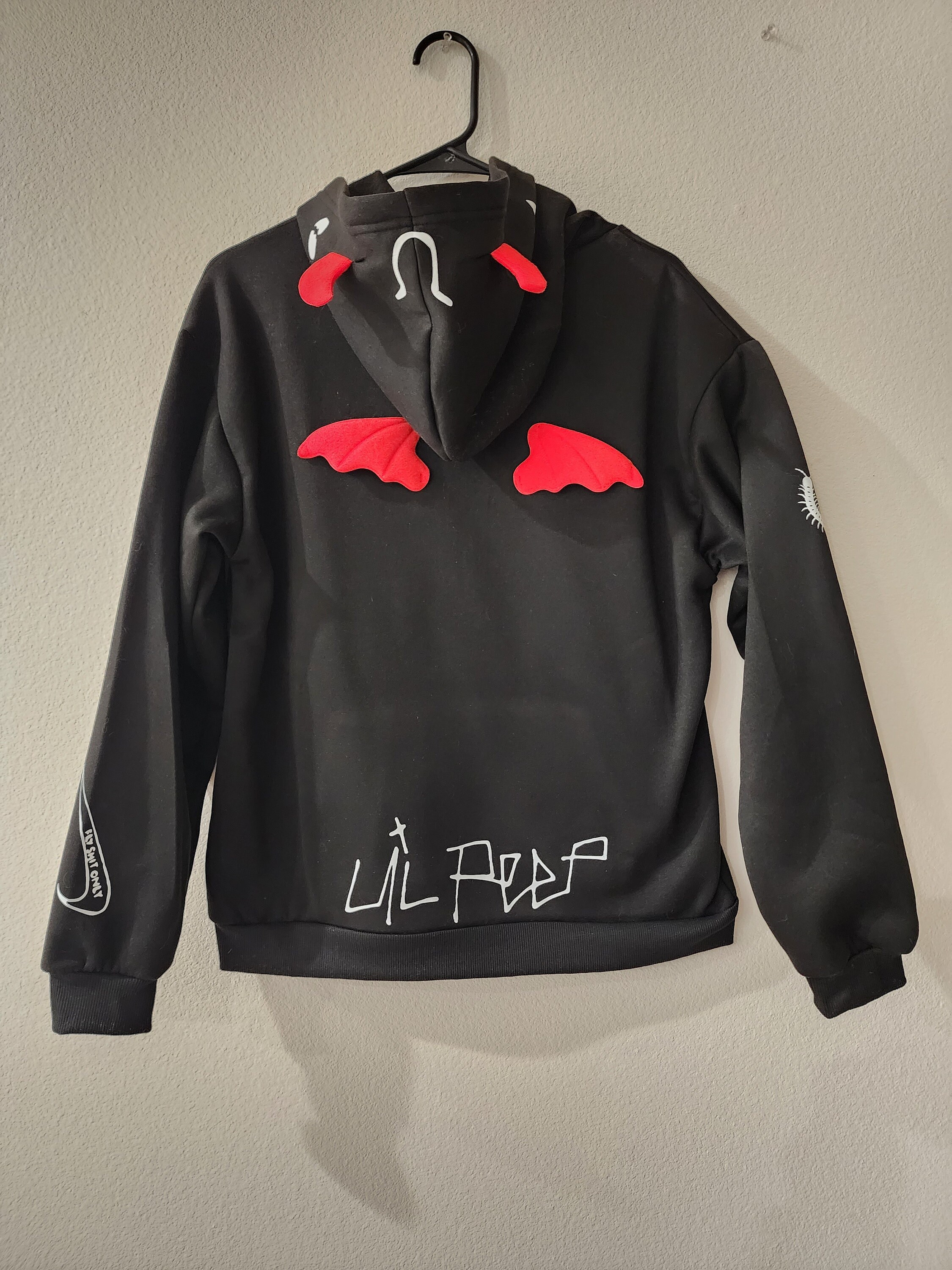 Hellboy hoodie 2024
