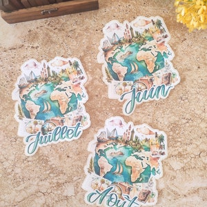 jusqu'à 3 gros stickers thème carte du monde voyage avec de la calligraphie des mois d'été pour vos planner bujo scrapbooking journaling
