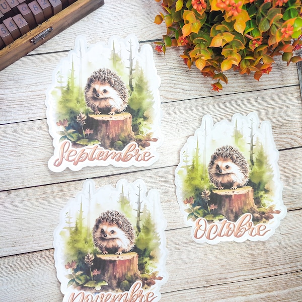 Gros sticker hérisson en calligraphie mois de l'automne septembre octobre ou novembre pour vos planner bujo journal scrapbooking