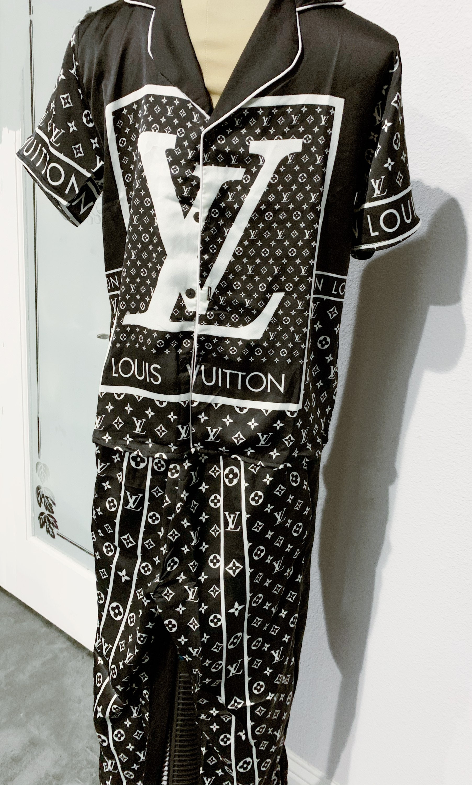 Super Soft and Cute Louis Vuitton Pajamas Set. Etsy