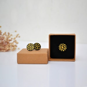 Hand-painted black leather and gold-plated earrings and ring. Elegant and minimalist jewelry. Mother's Day gift.