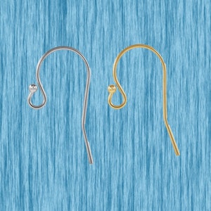 Pack: 3 pairs of gold ear wires & 2 pairs of silver ear wires. – Holly Yashi