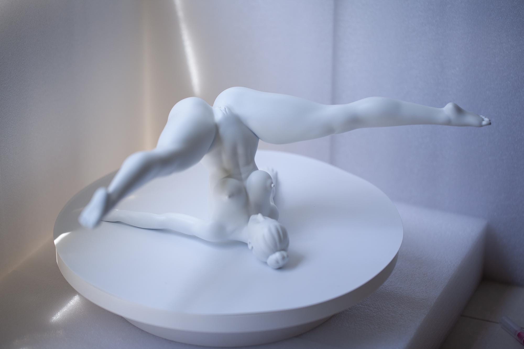 1:5 Art Naked Female Women Girl Body Oriental Asia Long Leg Yoga Jump Fly Posture Ballet Dancer Dance Performance Mini