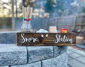 Smores bar, Wood Smore Station, Smore Caddy, Smores box, Smores tray, Smores station box, Party tray, family gift, housewarming gift
