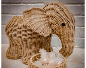 Wicker elephant storage basket for sweets and fruits, woven elephant gift decor basket, beige elephant woven plant pot