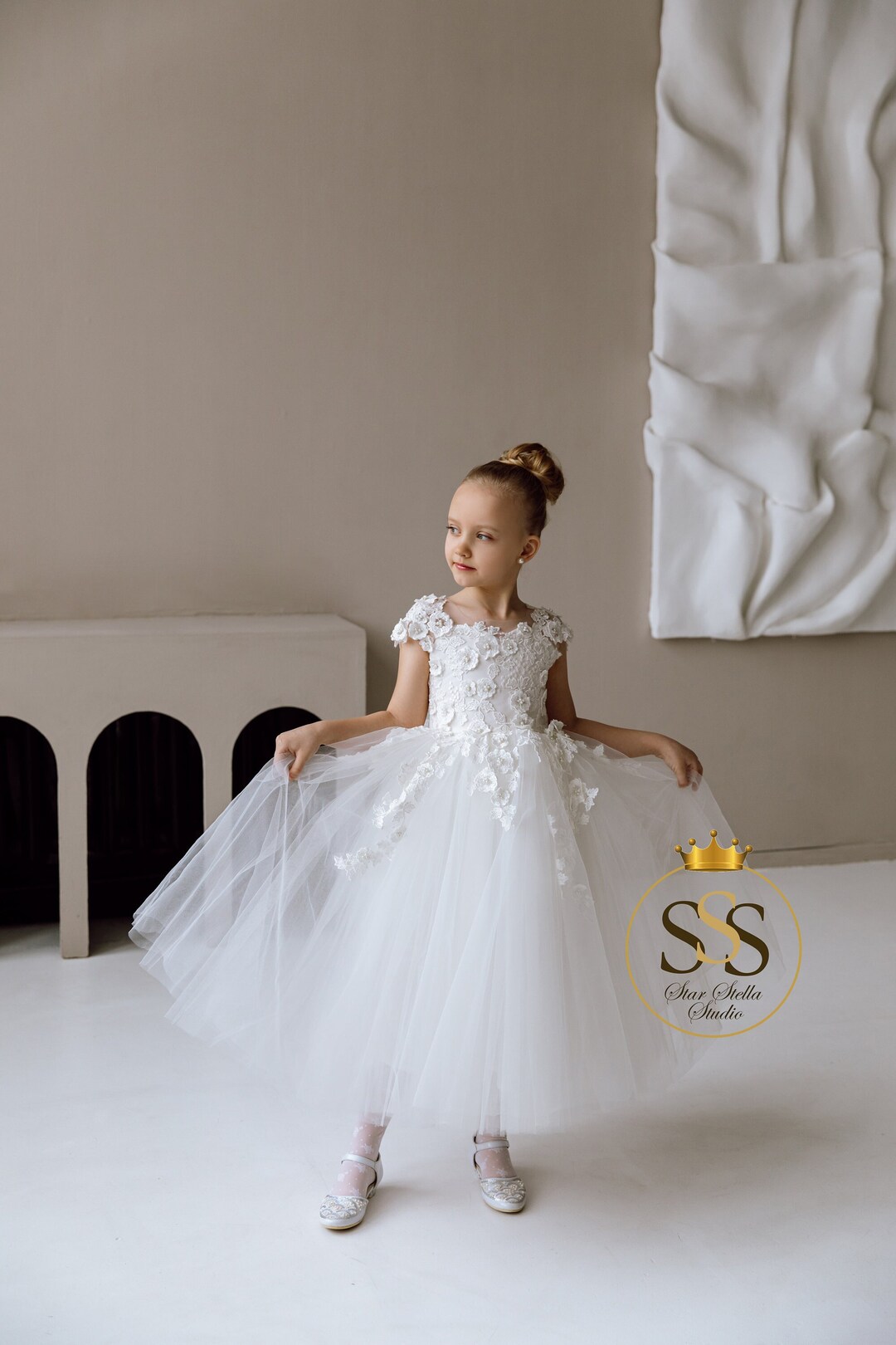 Lily Style First Communion Dress for Girls, White Mesh Flower Girl Dress