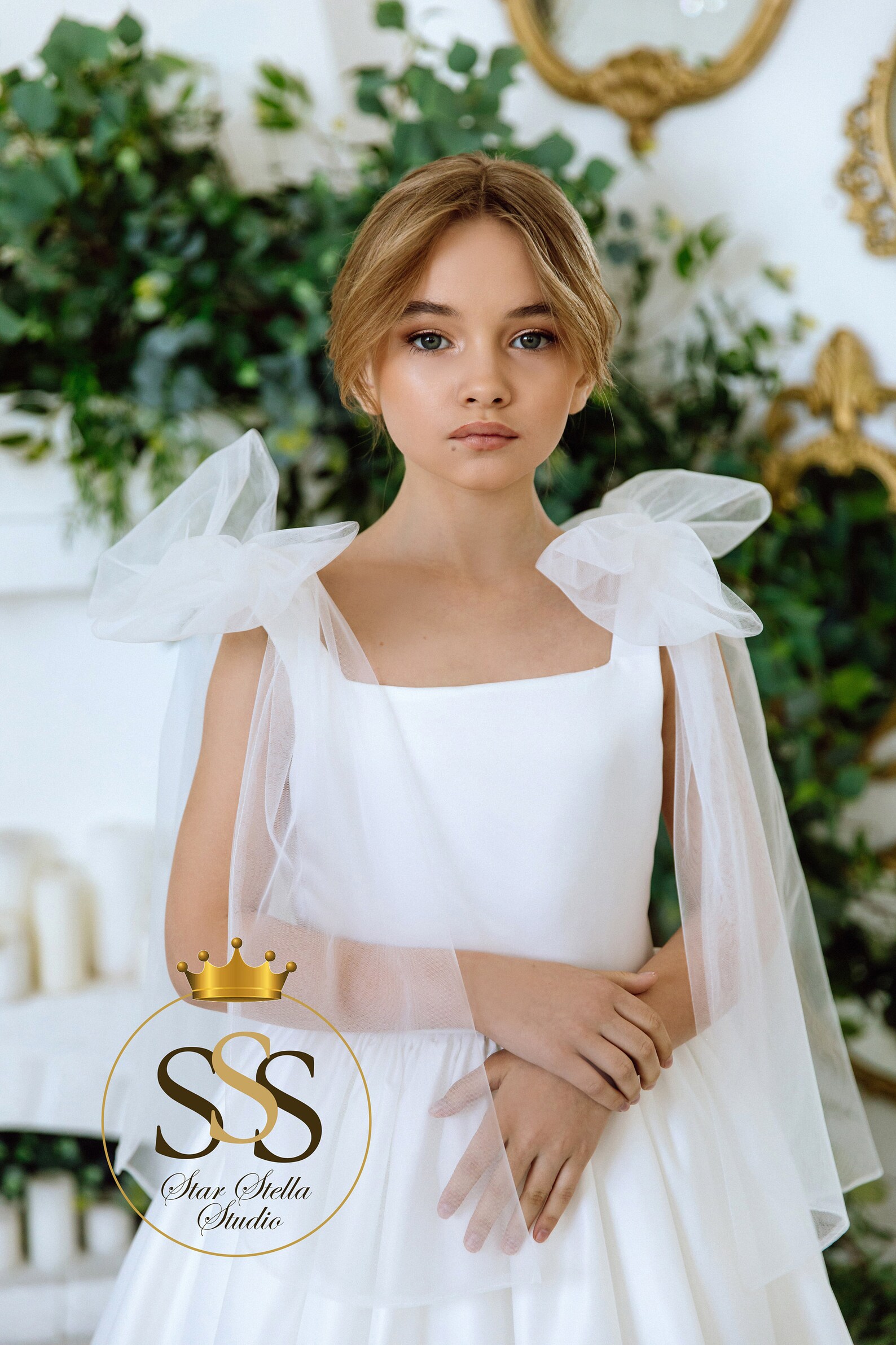Puff-Sleeve Round Neck Satin Flower Girl Dress Tiered A-Line Knee-Length Gown with Deep V-Back & Oversized Bow