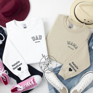 Custom Embroidered Mom And Dad Sweatshirt, Matching Embroidery Sweatshirt For New Parents, Baby Announcement Gifts, New Mom And Dad Sweaters