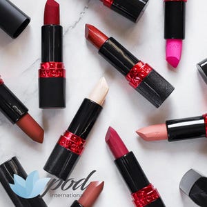 Avon Ultra Creamy Lipstick SPF50 | Alle tinten
